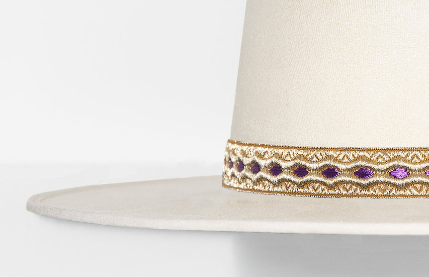 THE INDIAN GOLD / PURPLE STRAP
