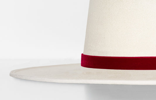 THE DARK RED VELVET STRAP