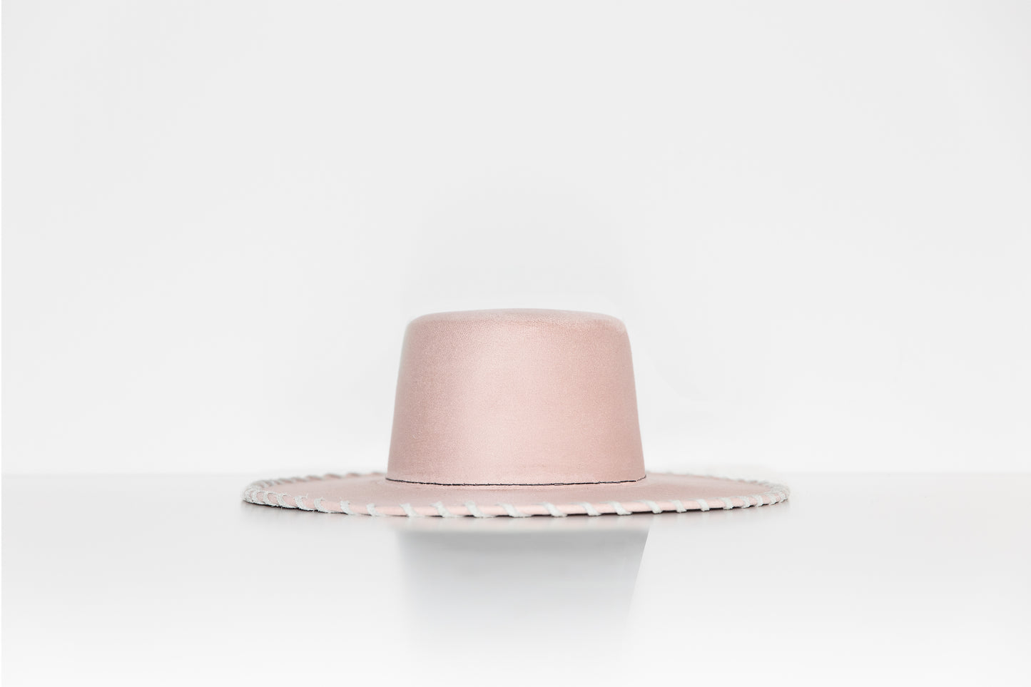 THE LACE EDGE BABY PINK