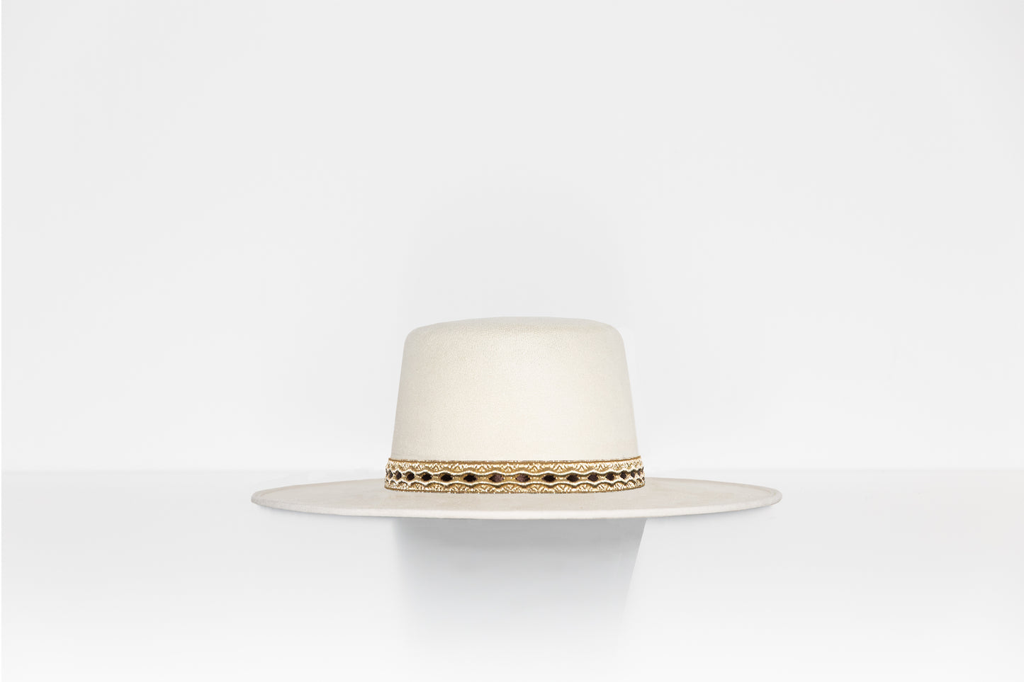THE SANTORINI WHITE